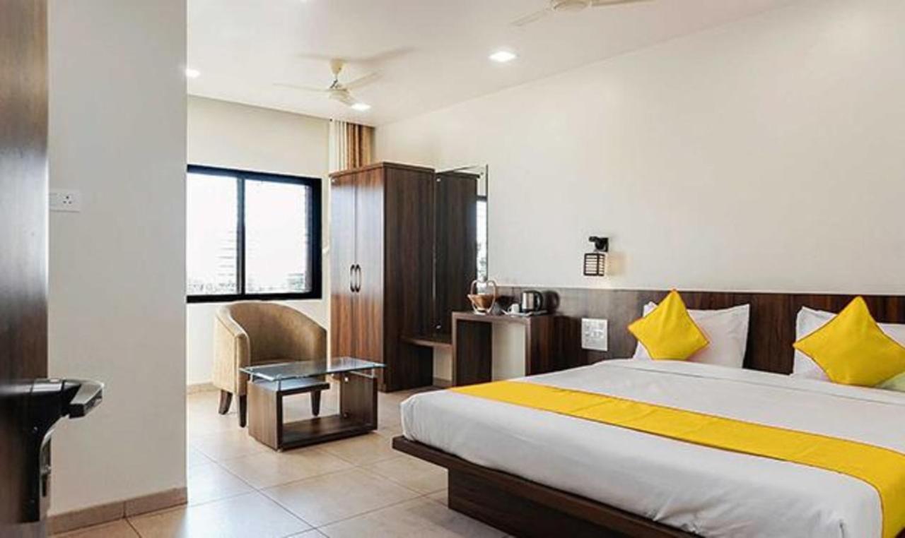 Fabhotel Karishma Palace Supe 외부 사진