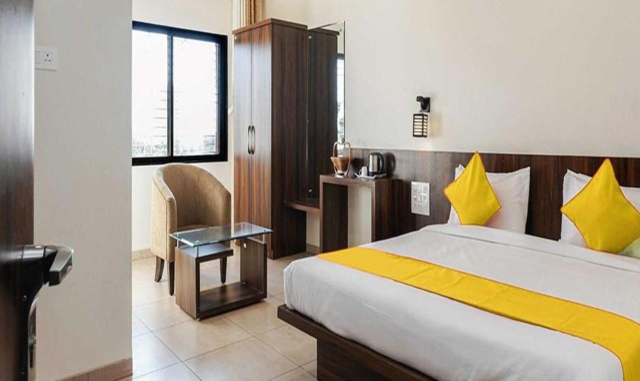 Fabhotel Karishma Palace Supe 외부 사진