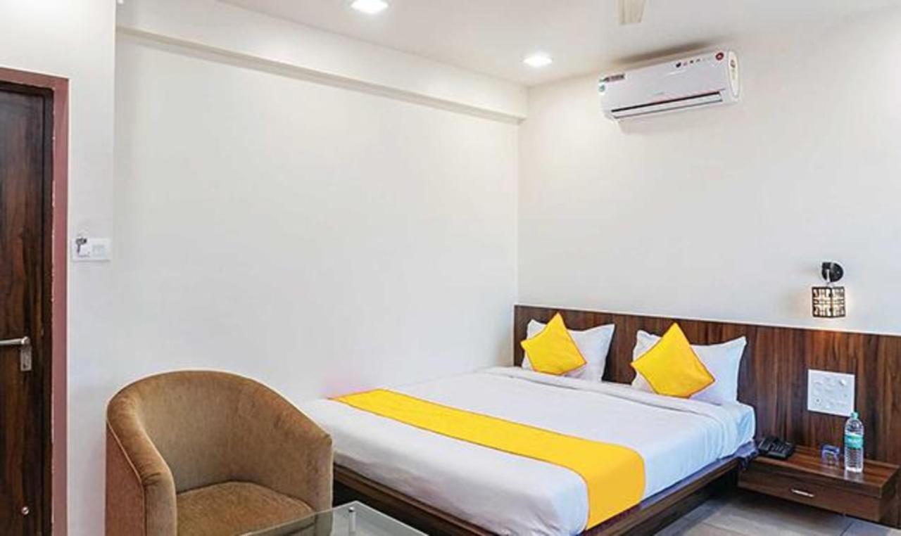Fabhotel Karishma Palace Supe 외부 사진